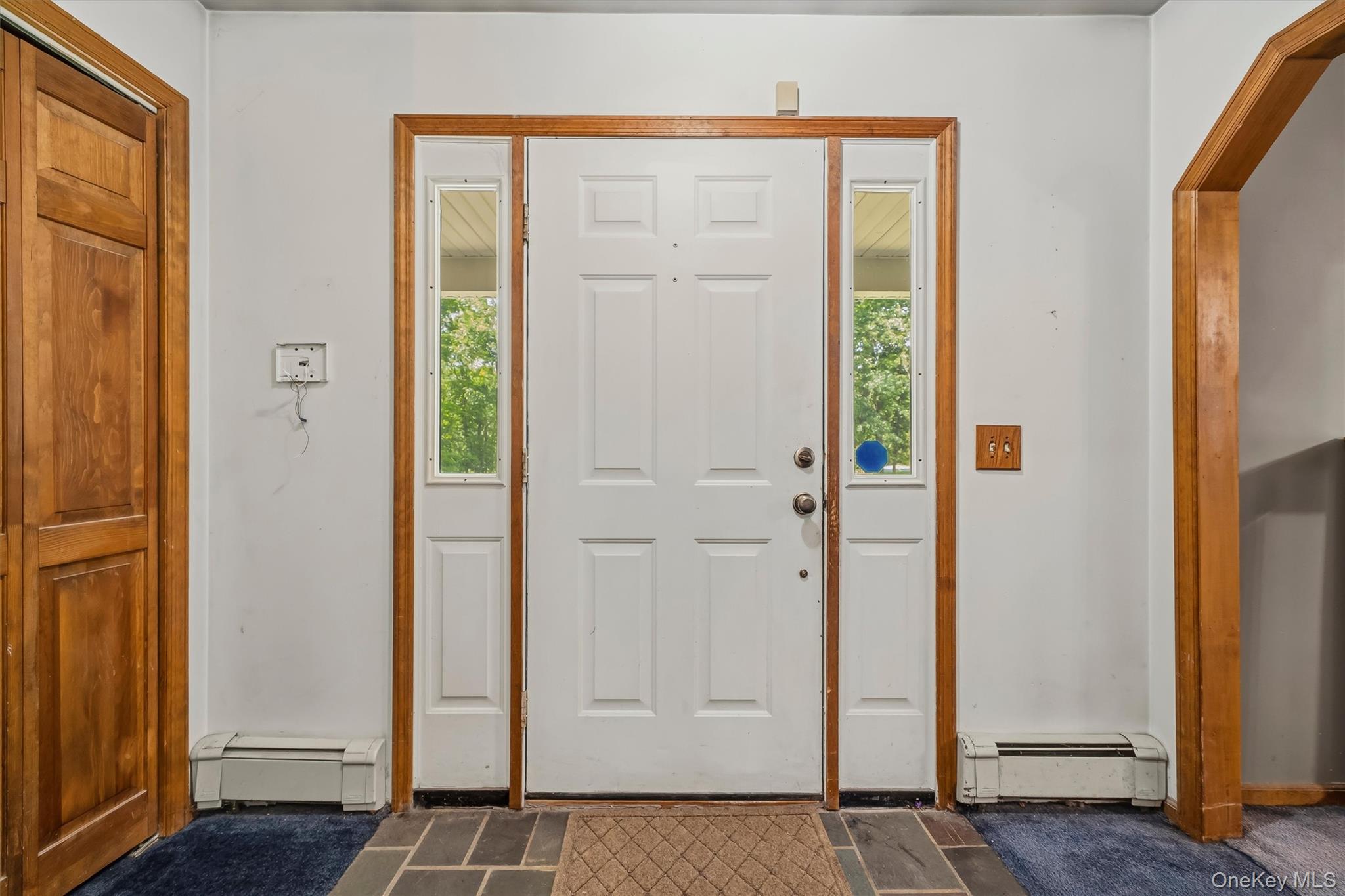 808 South Plank Road Slate Hill, NY 10973 - Photo 4 of 48