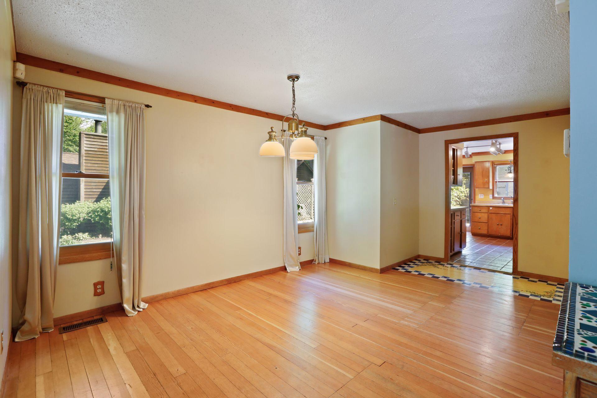 45 Hazel Street Tonka Bay, MN 55331 - Photo 11 of 27 Gallery Image 11