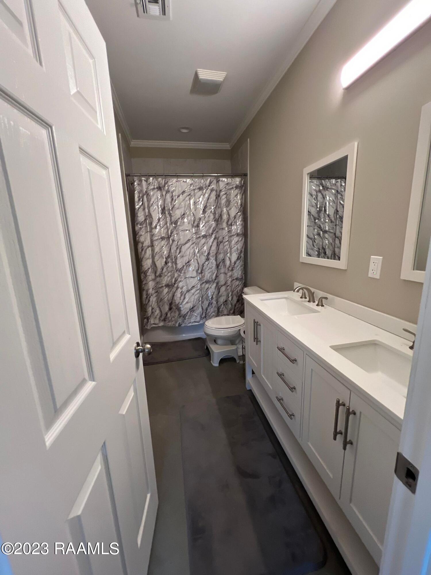2613 Ebenezer Road Crowley, LA 70526 - Photo 6 of 6 368000759_987585065673700_62797045975223
