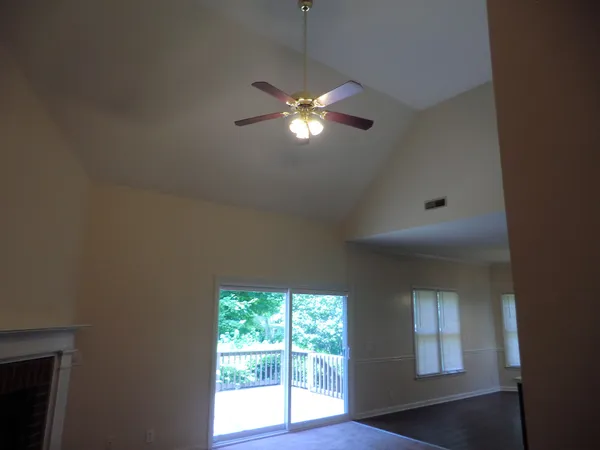$2,395 | 2751 Durham Court, Thompson's Station, TN 37179