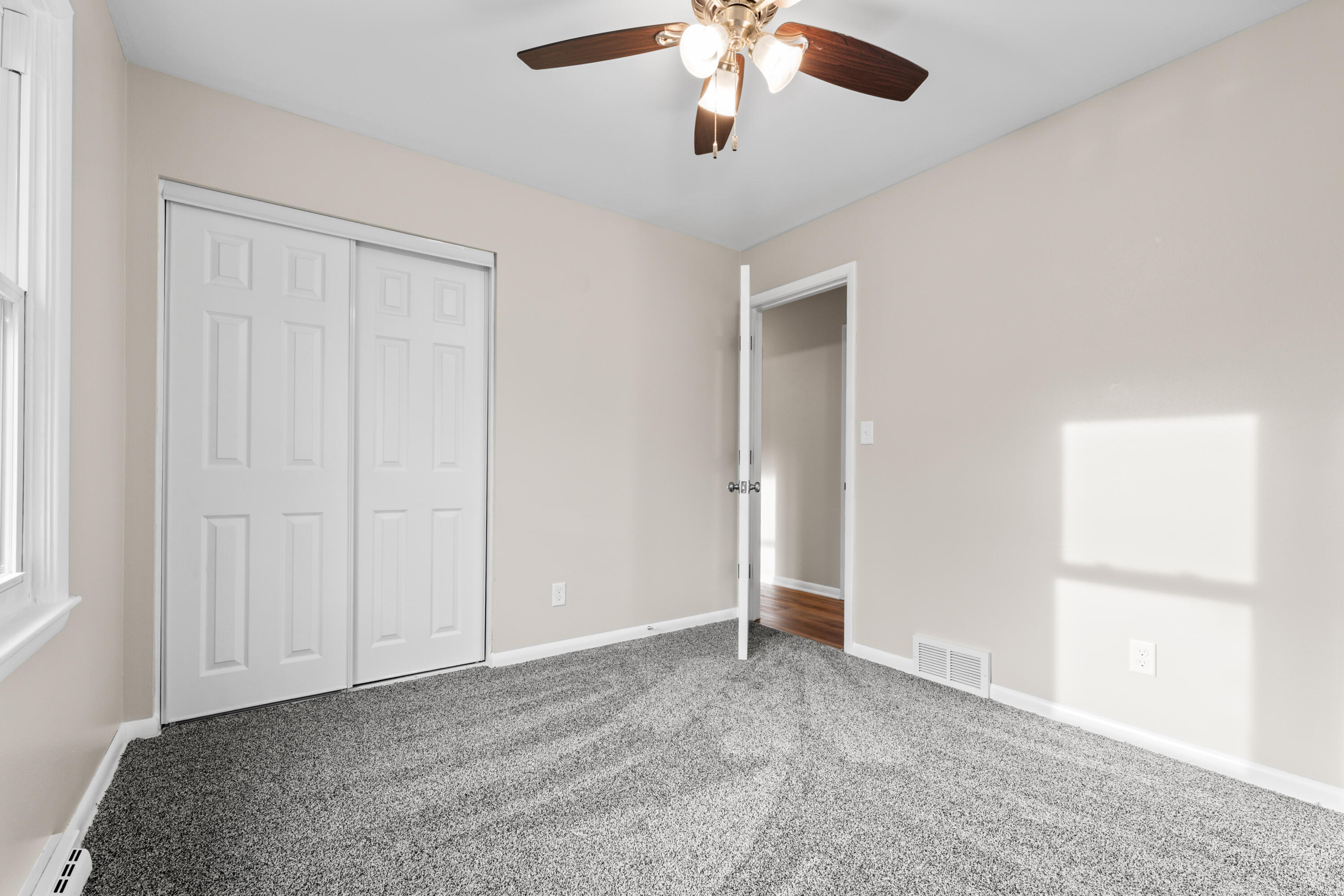 841 North 54th Street Milwaukee, WI 53208 - Photo 19 of 39 Bedroom 2