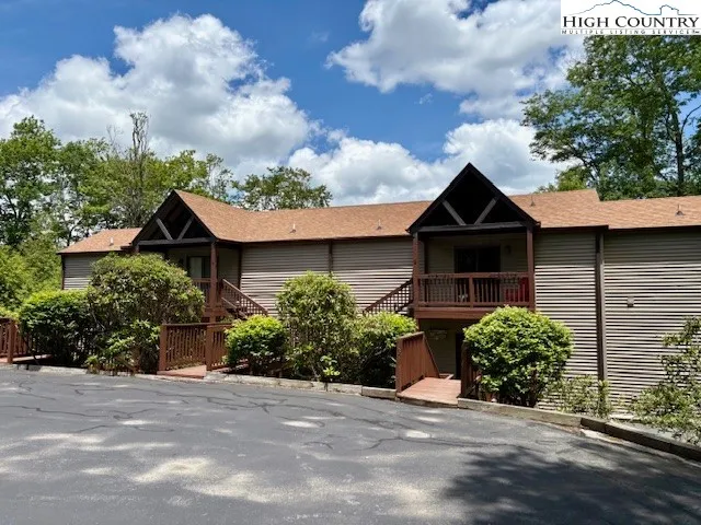$254,900 | 1664 Grouse Moor Drive, Unit 4, Sugar Mountain, NC 28604
