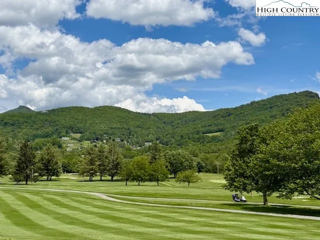 $254,900 | 1664 Grouse Moor Drive, Unit 4, Sugar Mountain, NC 28604