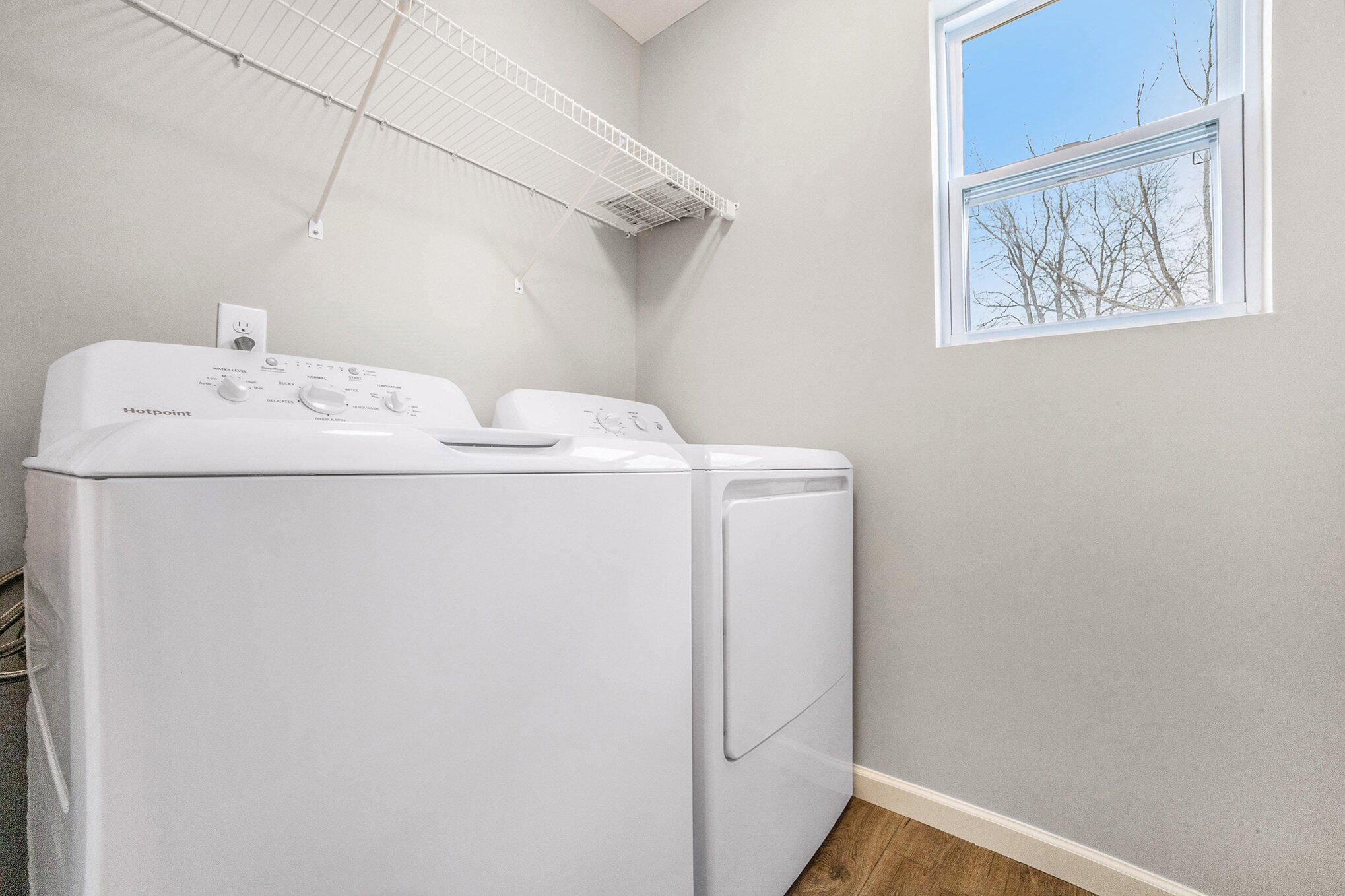 3595 Martin Path St. Joseph, MI 49085 - Photo 9 of 22 7-TBR028-i1880-Laundry