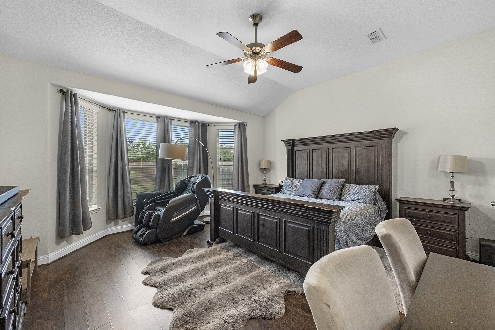 9714 Stratton Ridge Drive Richmond, TX 77406 - Photo 14 of 28 primary bedroom on first floor