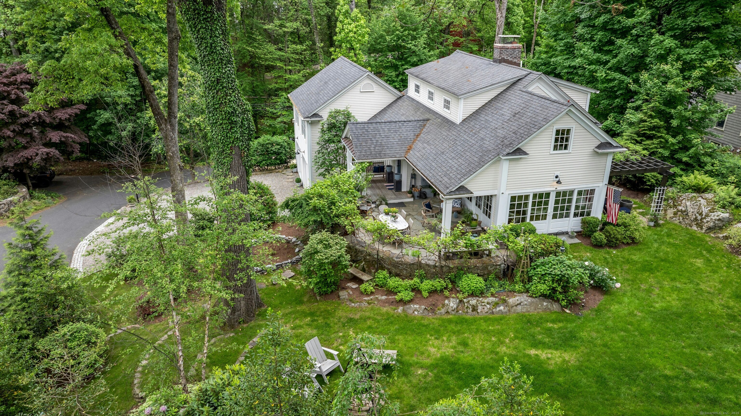 11 Cedar Gate Road Darien, CT 06820 - Photo 1 of 1