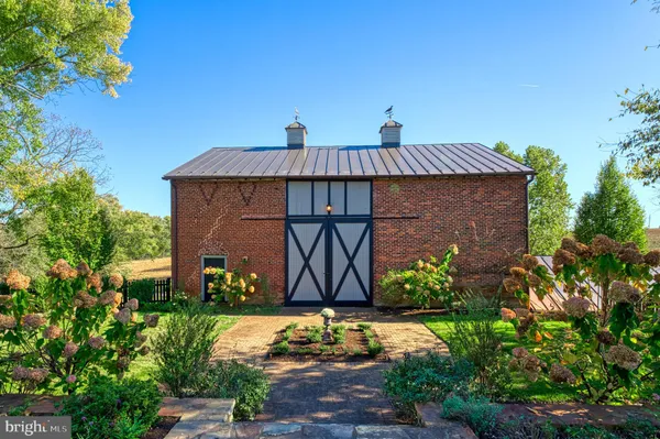 $2,600,000 | 38678 Piggott Bottom Road, Hamilton, VA 20158