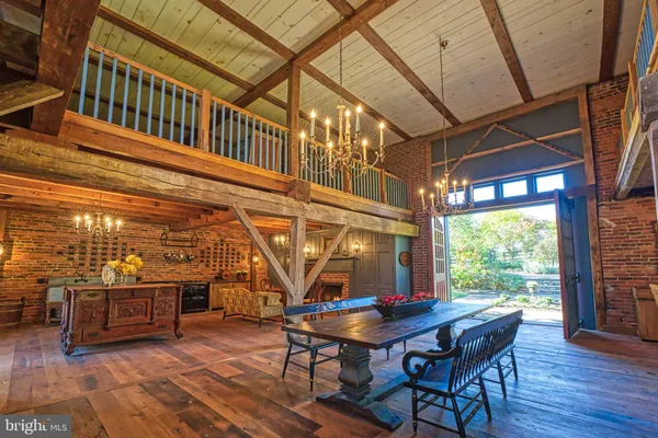 $2,600,000 | 38678 Piggott Bottom Road, Hamilton, VA 20158