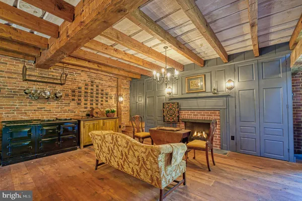 $2,600,000 | 38678 Piggott Bottom Road, Hamilton, VA 20158