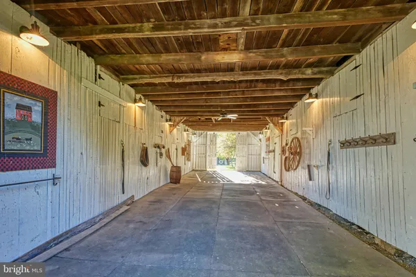 $2,600,000 | 38678 Piggott Bottom Road, Hamilton, VA 20158