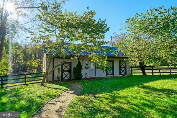 $2,600,000 | 38678 Piggott Bottom Road, Hamilton, VA 20158