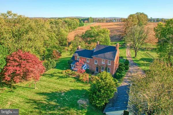 $2,600,000 | 38678 Piggott Bottom Road, Hamilton, VA 20158
