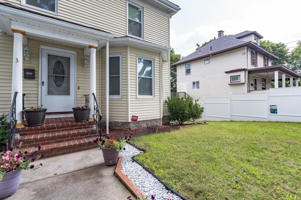 3 Granite Road Saugus, MA 01906 - Photo 5 of 38 Gallery Image 5