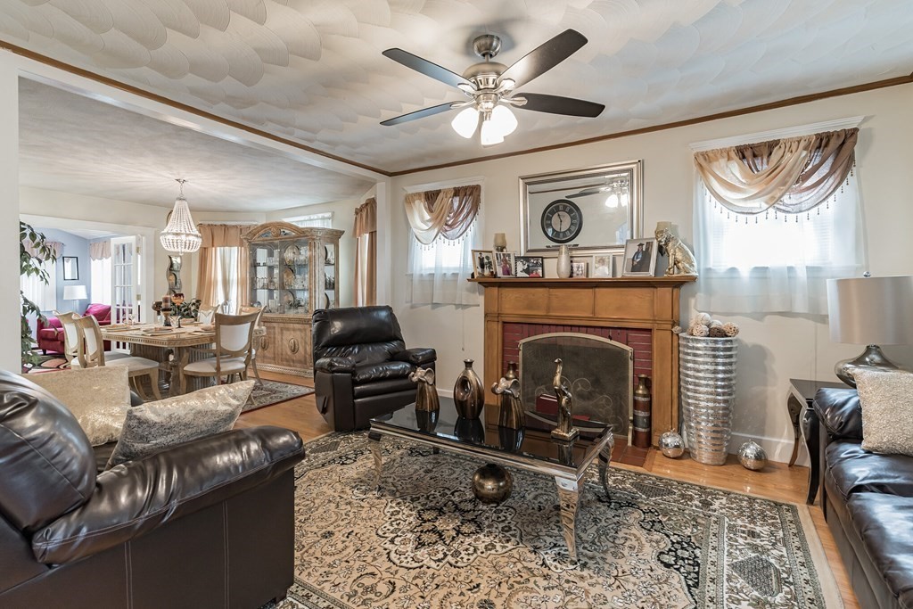 3 Granite Road Saugus, MA 01906 - Photo 7 of 38 Gallery Image 7