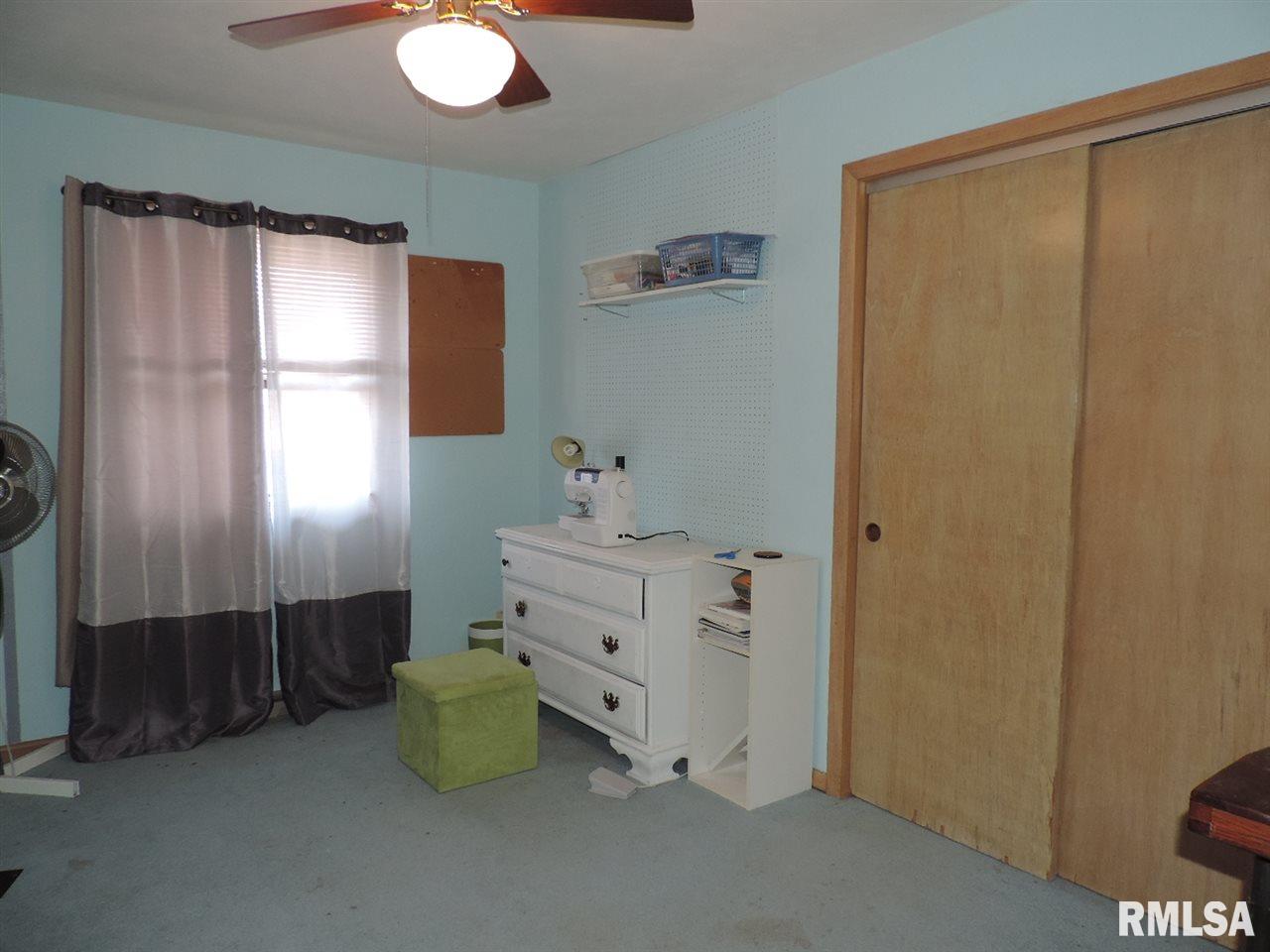 1412 James Road Pekin, IL 61554 - Photo 16 of 30 Gallery Image 16