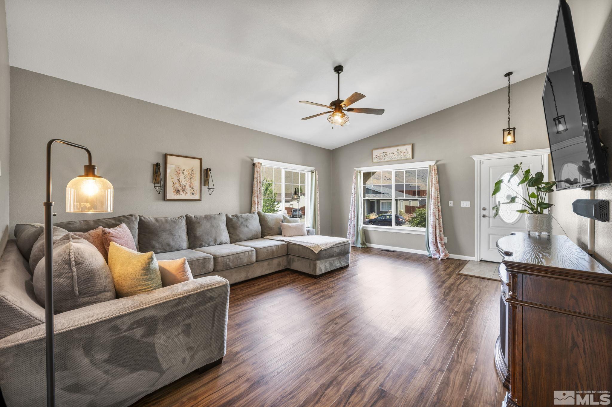 18554 Outpost Court Reno, NV 89508 - Photo 4 of 30 Photo 4
