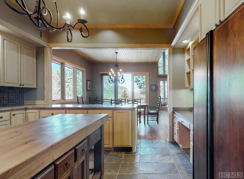 2460 Falcon Ridge Highlands, NC 28741 - Photo 28 of 55 Gallery Image 28
