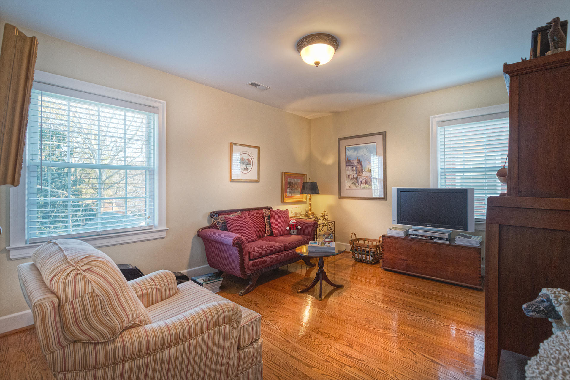 1832 Blenheim Road Southwest Roanoke, VA 24015 - Photo 23 of 37 20
