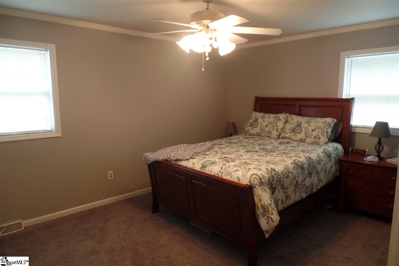 302 Wren Road Piedmont, SC 29673 - Photo 18 of 23