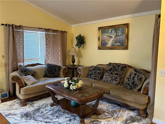 $1,600 | 3408 California, Frazier Park, CA 93225