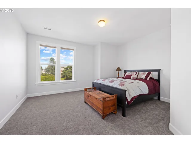 $699,000 | 2361 South Edgewood Street, Seaside, OR 97138