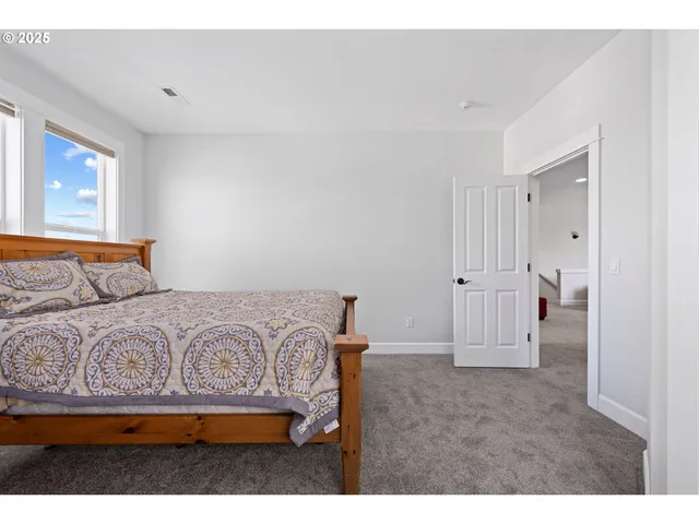 $699,000 | 2361 South Edgewood Street, Seaside, OR 97138