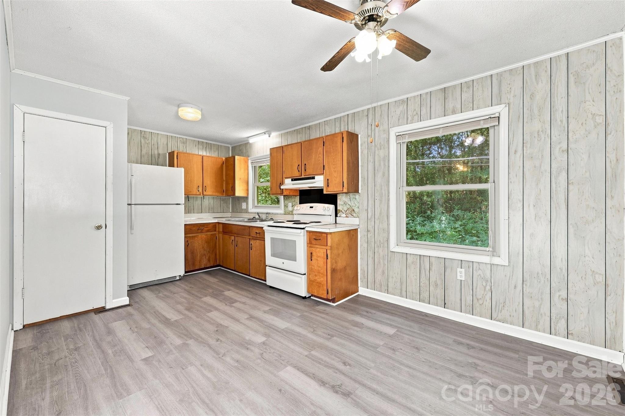 728 Center Road Chester, SC 29706 - Photo 7 of 39 Gallery Image 7