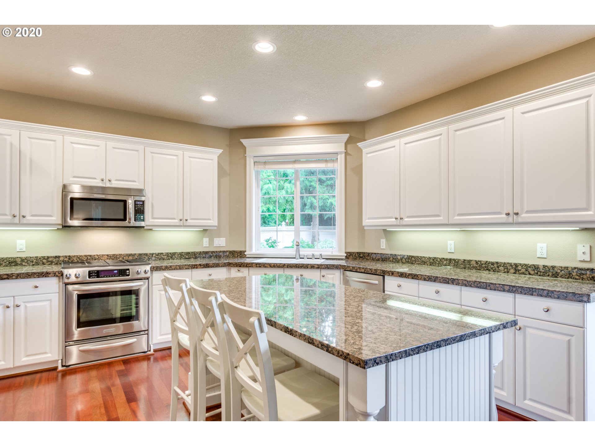 3005 Northeast 173rd Street Ridgefield, WA 98642 - Photo 14 of 32 Gallery Image 14