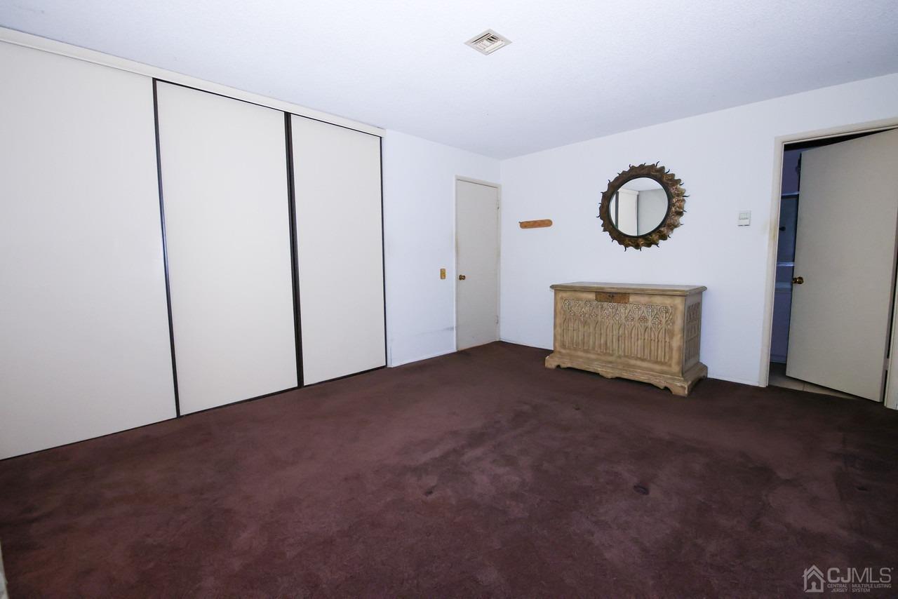 B Vernon Road, Unit B Monroe Township, NJ 08831 - Photo 14 of 31