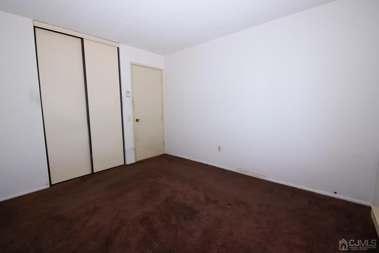 B Vernon Road, Unit B Monroe Township, NJ 08831 - Photo 18 of 31