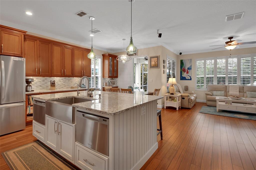 103 Ridgeway Boulevard DeLand, FL 32724 - Photo 7 of 75