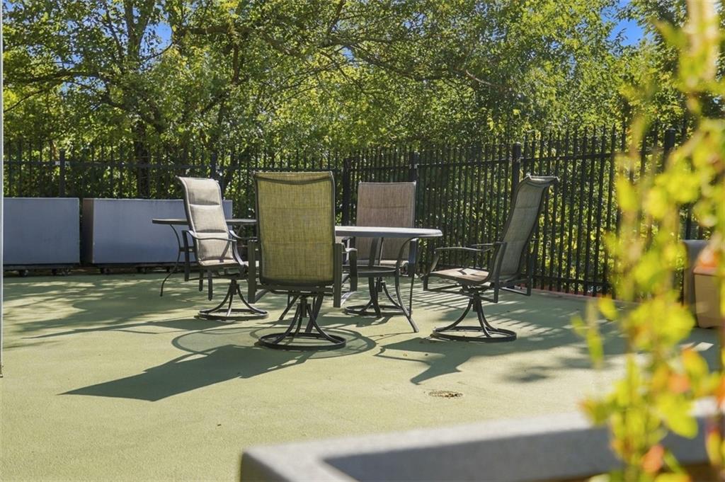 5 Bayard Road, Unit 300 Pittsburgh, PA 15213 - Photo 34 of 44 Gallery Image 34
