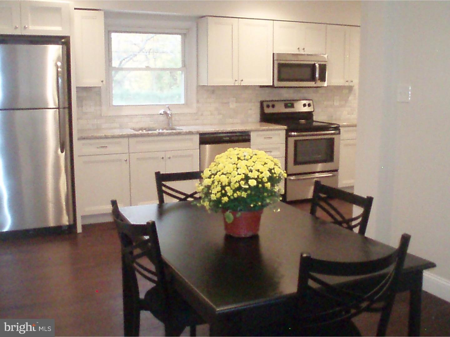 517 Cushmore Road Southampton, PA 18966 - Photo 8 of 24 Dining Room