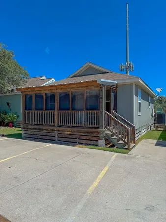 $249,000 | 5481 Highway 35, Unit 25, Rockport, TX 78382