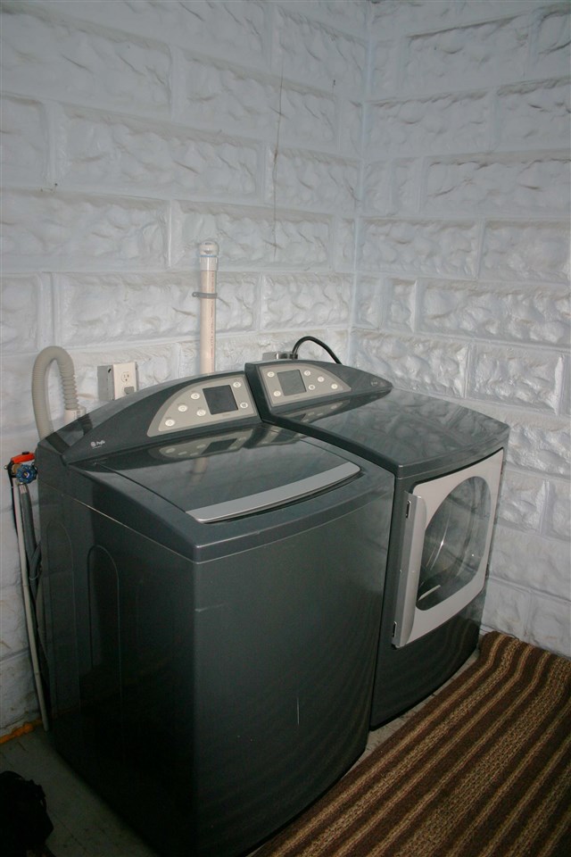 1244 Dices Spring Road Weyers Cave, VA 24486 - Photo 11 of 24 Gallery Image 11