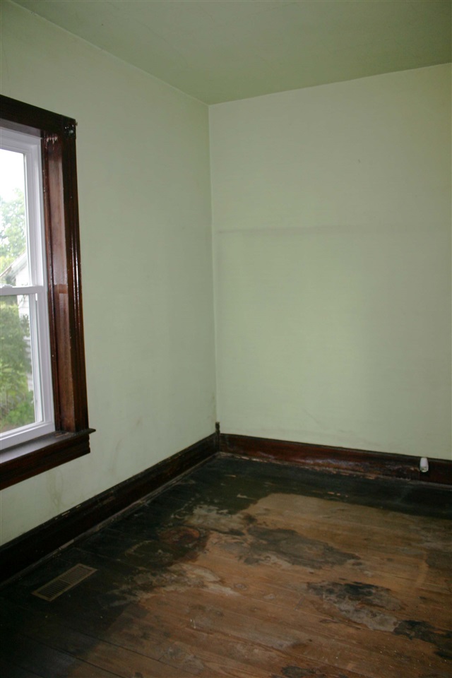 1244 Dices Spring Road Weyers Cave, VA 24486 - Photo 4 of 24 Gallery Image 4