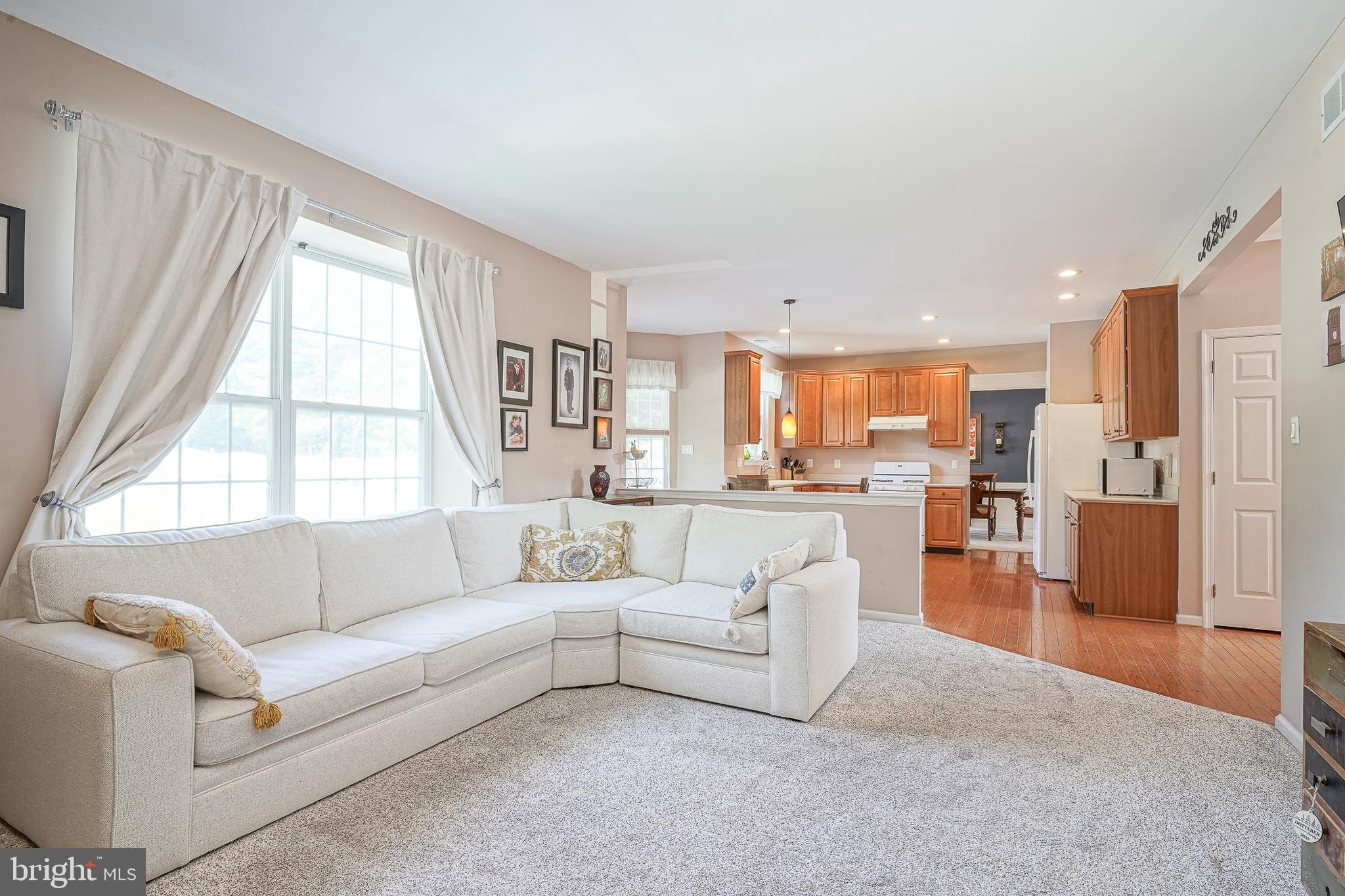7 Lambourn Path Sewell, NJ 08080 - Photo 17 of 38