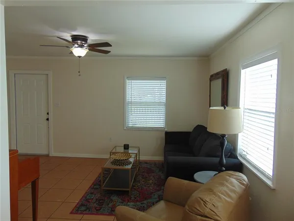 $1,825 | 3215 West Hartnett Avenue, Tampa, FL 33611