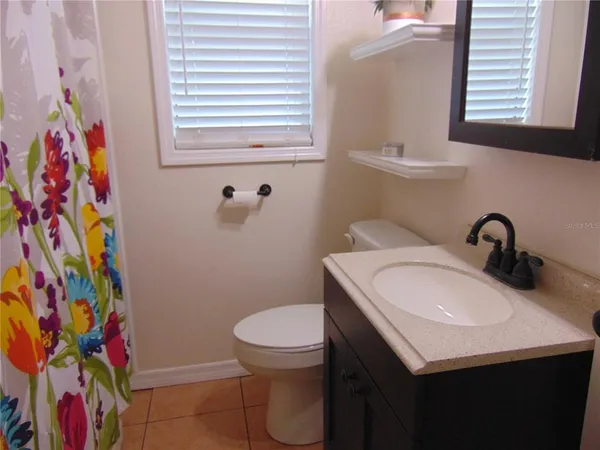 $1,825 | 3215 West Hartnett Avenue, Tampa, FL 33611