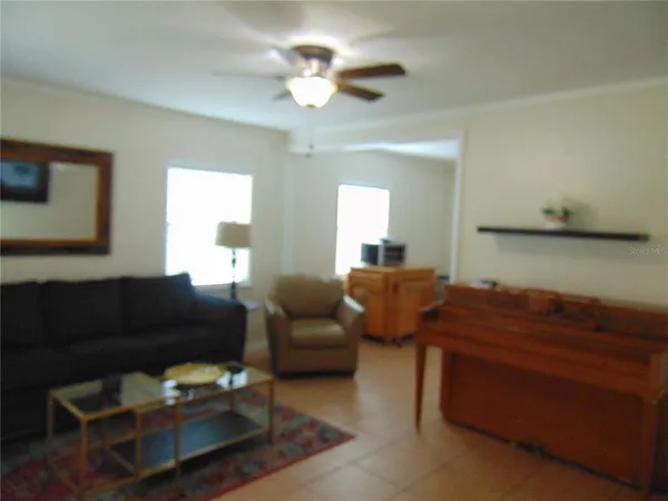 $1,825 | 3215 West Hartnett Avenue, Tampa, FL 33611