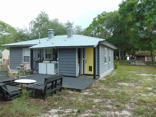$1,825 | 3215 West Hartnett Avenue, Tampa, FL 33611