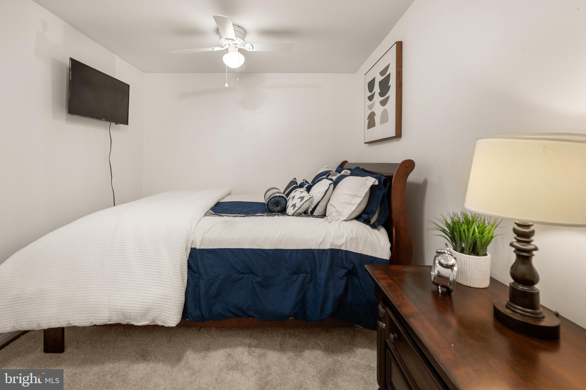 1913 North Rhodes Street, Unit 15 Arlington, VA 22201 - Photo 11 of 15