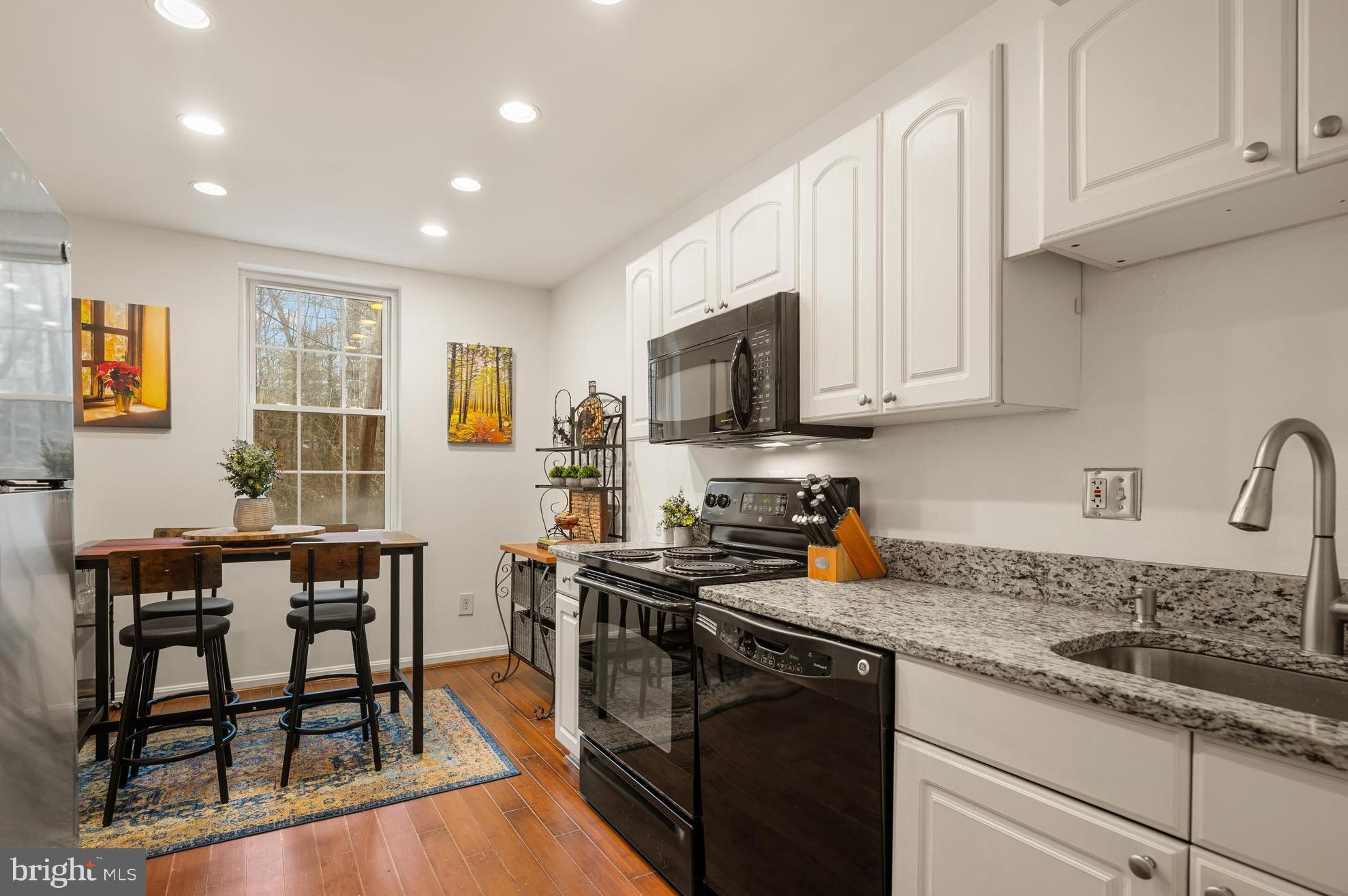 1913 North Rhodes Street, Unit 15 Arlington, VA 22201 - Photo 3 of 15