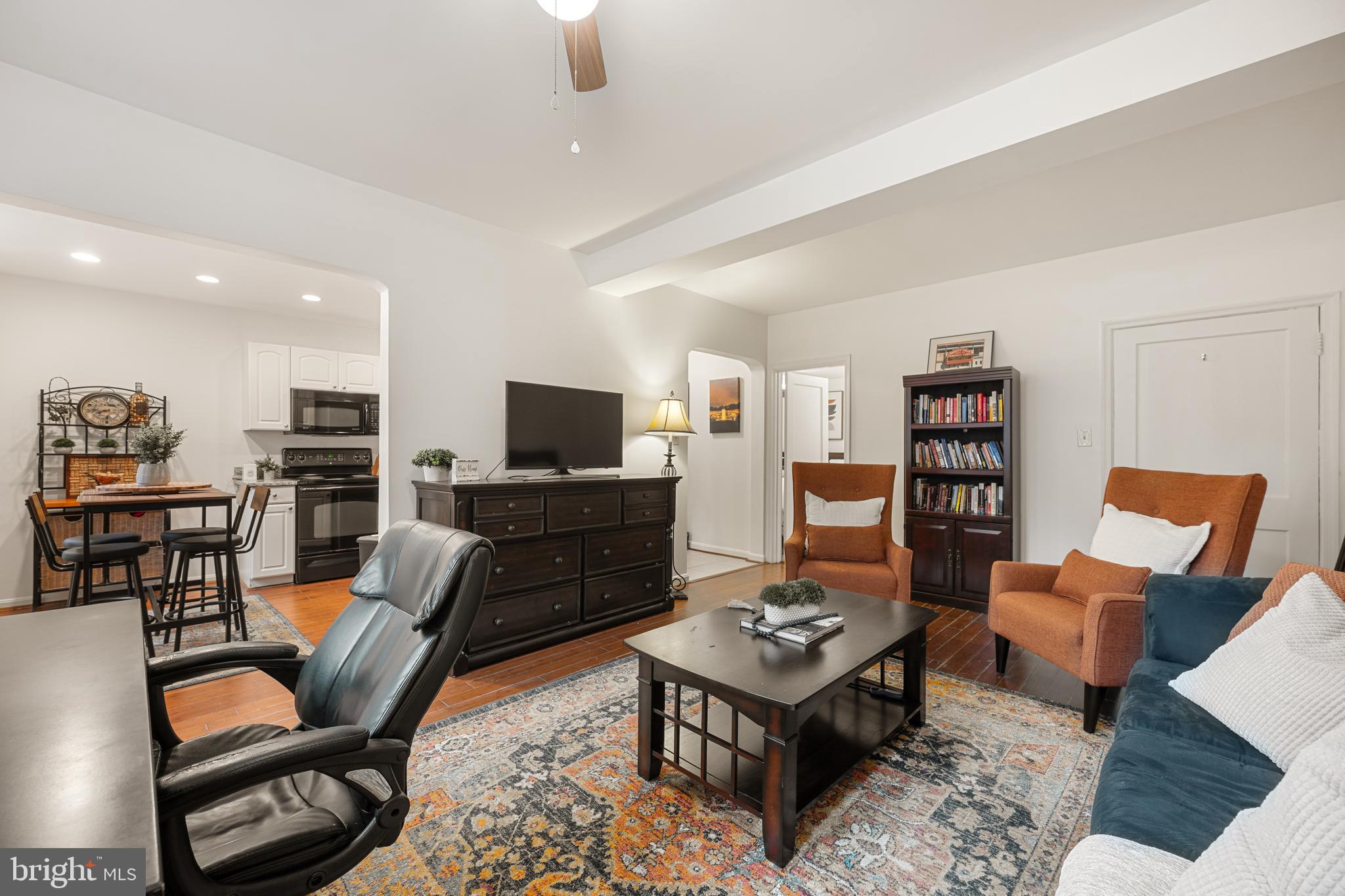 1913 North Rhodes Street, Unit 15 Arlington, VA 22201 - Photo 7 of 15