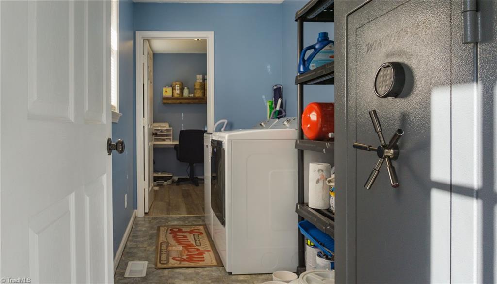 3006 Cunningham Road Thomasville, NC 27360 - Photo 15 of 22