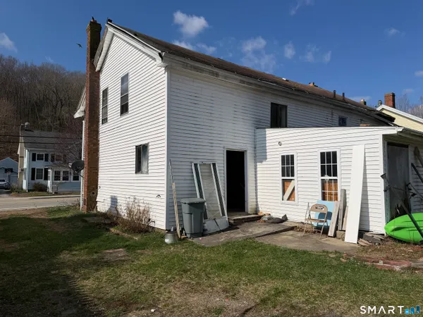 $220,000 | 148 West Main Street, Sprague, CT 06330