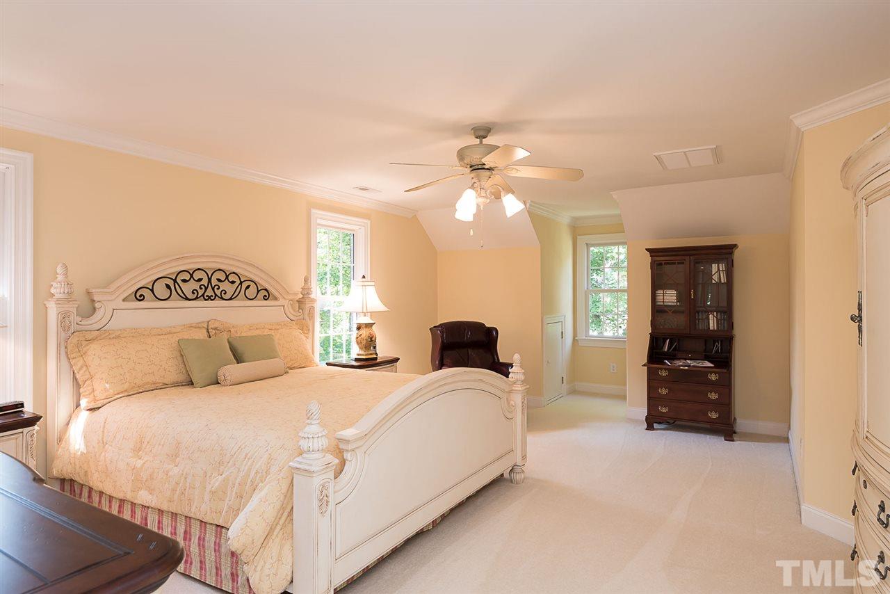 1132 Tacketts Pond Drive Raleigh, NC 27614 - Photo 13 of 25 Gallery Image 13
