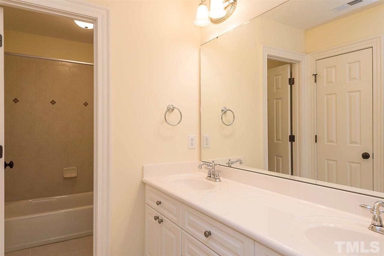 1132 Tacketts Pond Drive Raleigh, NC 27614 - Photo 16 of 25 Gallery Image 16