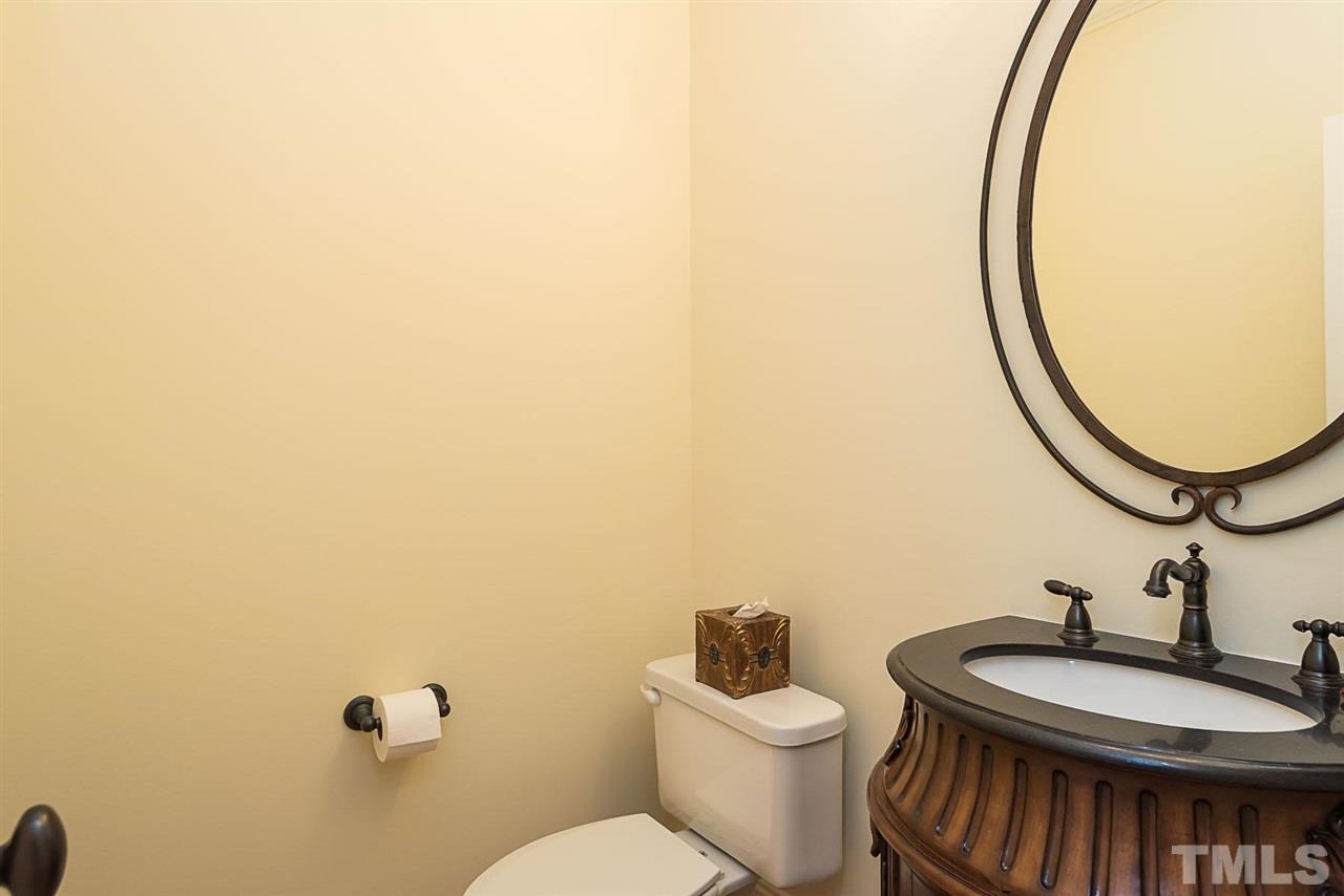 1132 Tacketts Pond Drive Raleigh, NC 27614 - Photo 4 of 25 Gallery Image 4