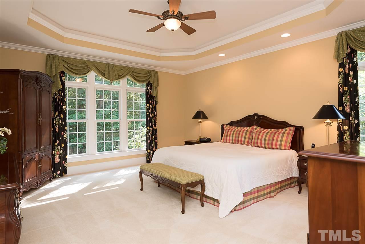 1132 Tacketts Pond Drive Raleigh, NC 27614 - Photo 10 of 25 Gallery Image 10